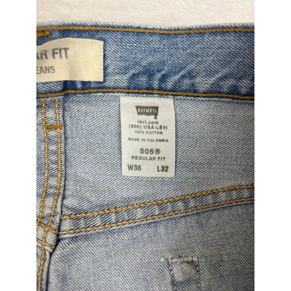 Levi's 505 Men's 36x32 Vintage **Tag Verified w/pics** jeans Light Blue Denim